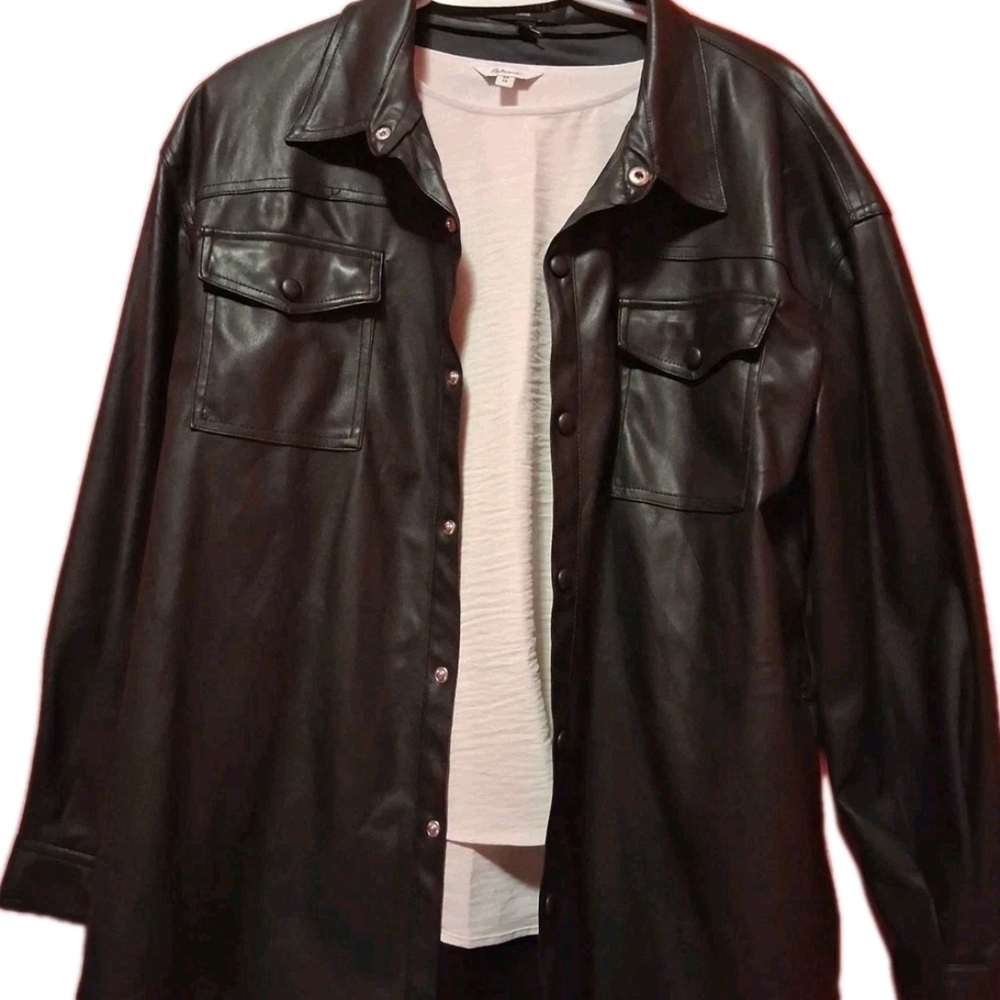 Love Tree Black Faux Leather Jacket(Like New !)